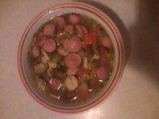 Első fecske, avagy Csípős tárkonyos cukkini leves a 'la Joe (forrás: mesessajatreceptek.hu)